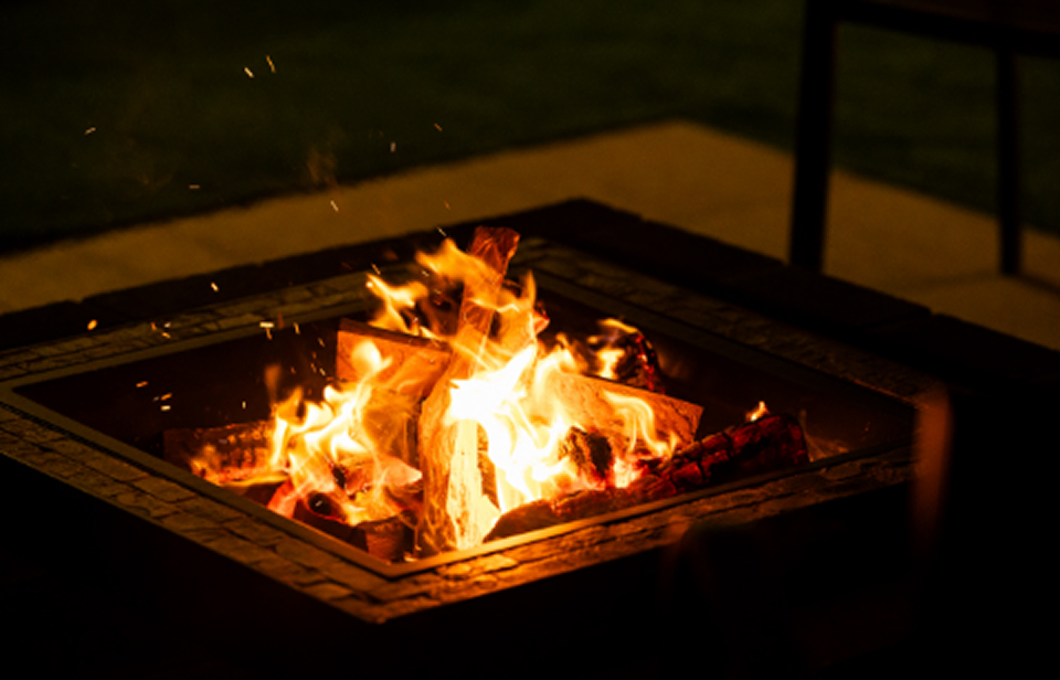 テラスで星空・焚き火・サウナ